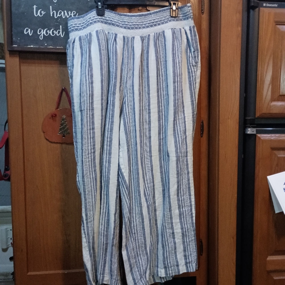 Crown & Ivy Striped Blue and White Women's Linen Wide Leg  Pants 3XL